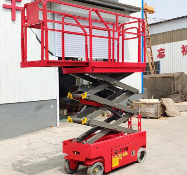 峨眉山移动剪叉式升降机