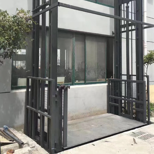 峨眉山5吨室外升降货梯